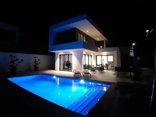  Villa La Marina in La Marina