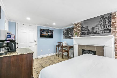 Express Studios Close to City Amenities - image 7