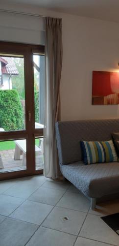 1 twin bed, 1 sofa bed