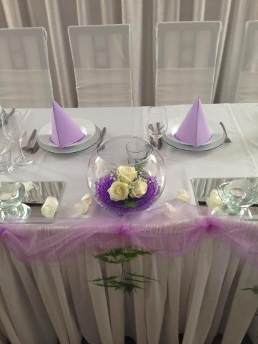 Restorāns, Valpovacki dvori B&B in Beli Manastira