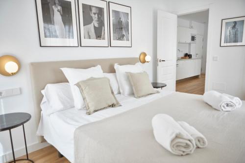 One-Bedroom Apartment image 10