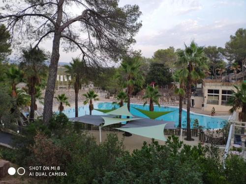 REGENCY HOLIDAY Tour Opérateur dans Camping 5 étoiles Frejus, Cote d'Azur