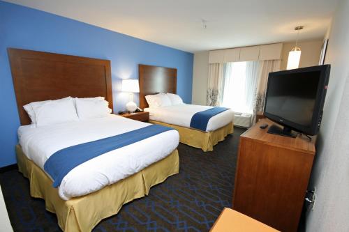 Holiday Inn Express Hotel & Suites Terre Haute