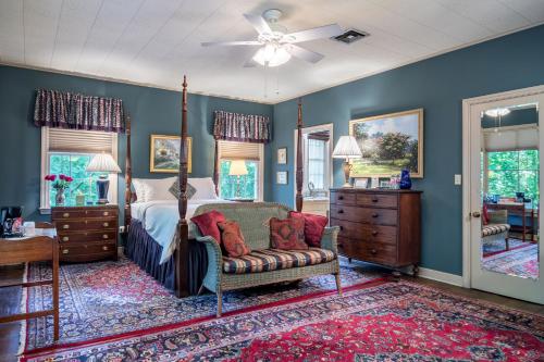 Louisiana's Best B&B: The Stockade Bed and Breakfast In | Trip101