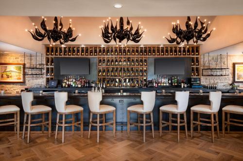 Westlake Village Inn - 레스토랑