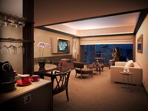 Facilities, Pan Pacific Singapore near Supertree Grove