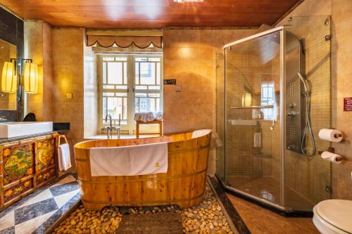 Floral Hotel Lincang Boutique Hotel