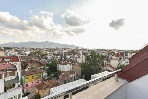 Beautiful City View Maisonette Apartment by Flat Mаnager, Sofia (Foto 6)