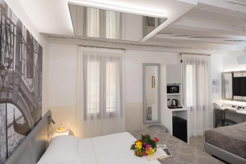 Hotel Ala (Adults Recom'd)