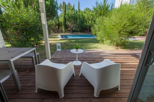 Troia Residence by The Editory - Beach Houses - image 9