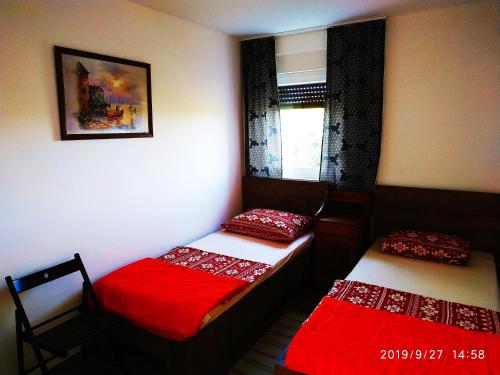Apartments Kaić - image 8