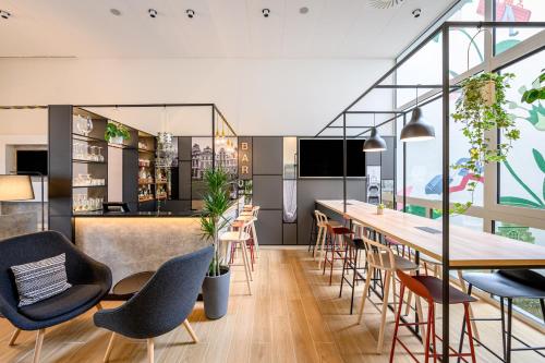 B&B Hotel Brussels Centre Gare du Midi - image 6