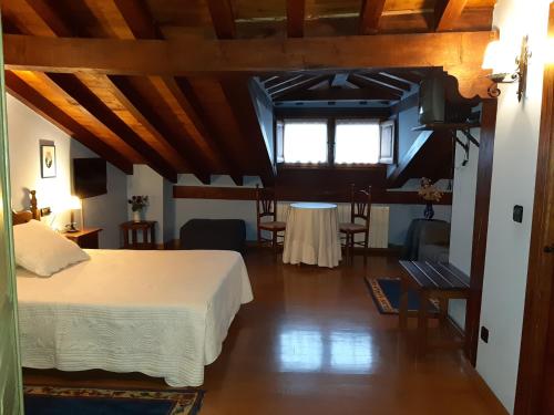  La Posada de Viñón - Casa Reda in Viñón