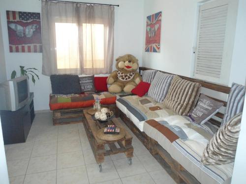  Beautiful house 15 min near Αirport in Artemida