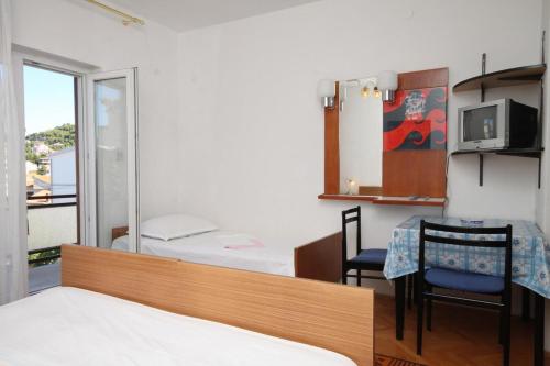 Apartment Baska Voda 6773a - image 8