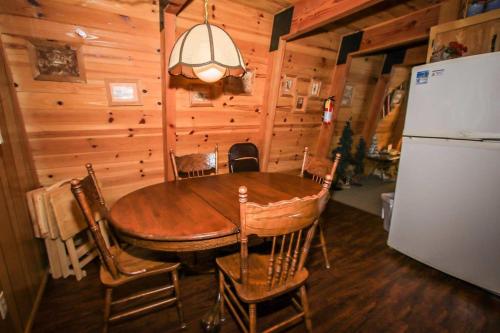 Foxwoods Cabin-1055 by Big Bear Vacations - image 8