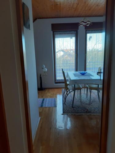  Apartment Natur prima in Hudi Bitek