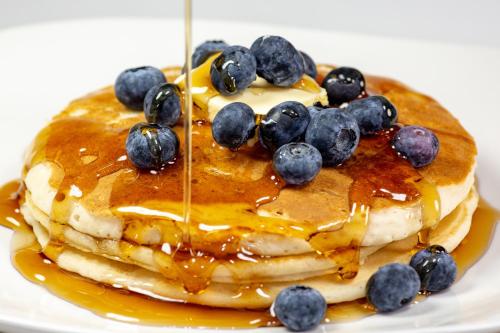 Grand Colonial Bed and Breakfast in Herkimer, USA