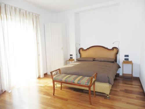 Villa Emilia – Castronno, MD