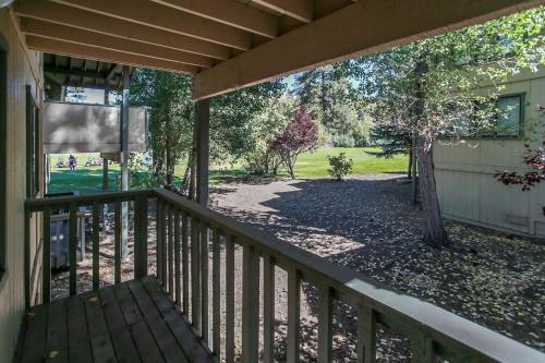 Skiing Bear Condo-1789 by Big Bear Vacations - image 6