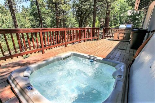 Slice of Paradise-1758 by Big Bear Vacations - main image