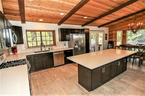 Slice of Paradise-1758 by Big Bear Vacations - image 5