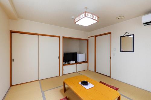 Japanese-Style Triple Room - Non Smoking