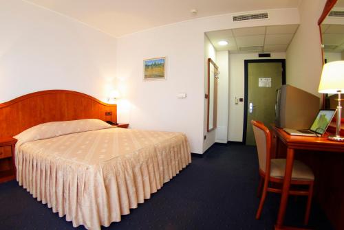 Hotel Villa Marija - image 3