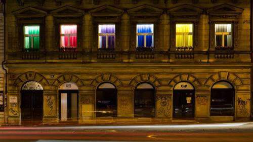 Apartment COLOURS - your 7 colour experience in centre of Prague 3