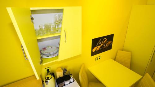 Apartment COLOURS - your 7 colour experience in centre of Prague, Praha (fotografie 7)