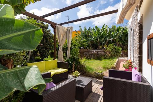 Létesítmények, Villa Canaria piscina jacuzzi jardin in Santa María de Guía