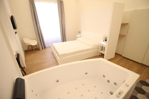 Deluxe Apartment image 3