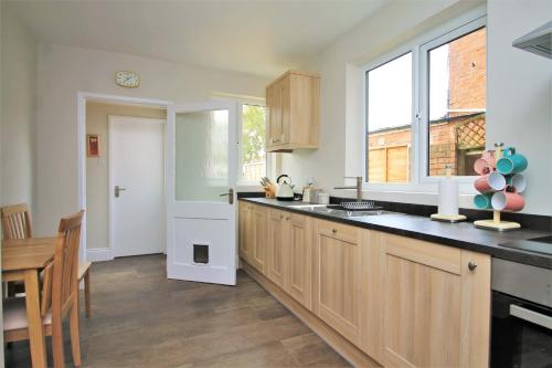 ヘレフォード Clifton House 4つ星 シングルルーム プール