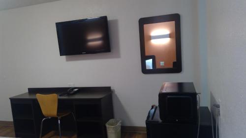 Motel 6-Clovis, NM image 6