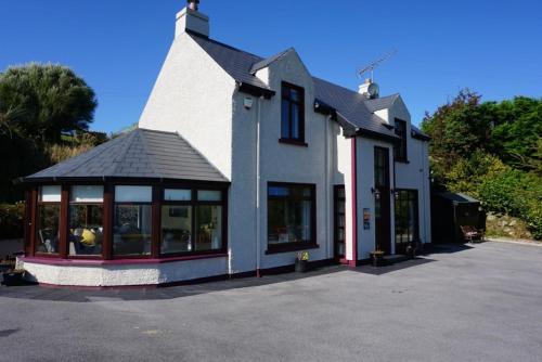 Lighthouse Cottage