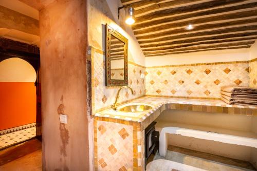 Riad Laila 5