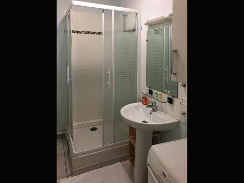 Les Agapanthes La Riche - image 12