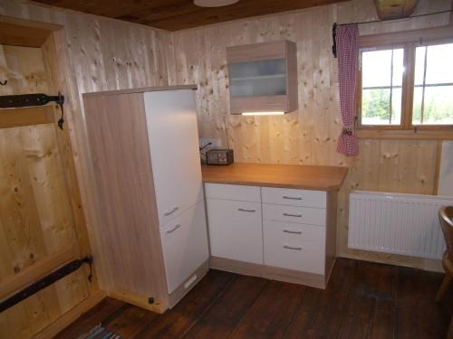 virtuve, Ferienhütte Troadkostn (Ferienhutte Troadkostn) in Ranten
