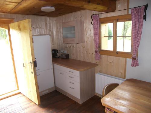 virtuve, Ferienhütte Troadkostn (Ferienhutte Troadkostn) in Ranten
