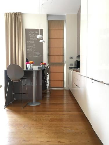 Corso Como - New Building Apartment, Milan (photo 8)