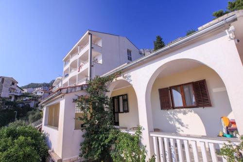 Apartments Damjan