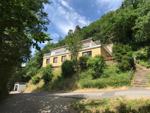 Villa Holgenbach - Penthouse- und Ferienwohnung im Nationalpark Eifel - Apartment - Schleiden