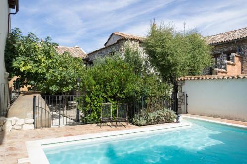 Peldbaseins, La casa del tio Luis in Colmenar de Oreja