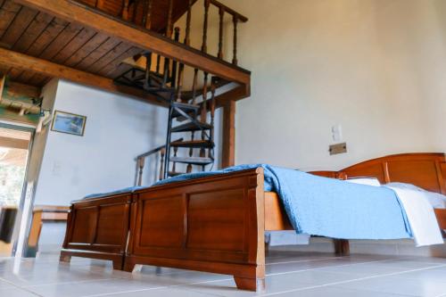 Celia Apartments - image 2