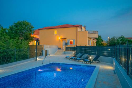 Holiday home VILLA 'MILE'