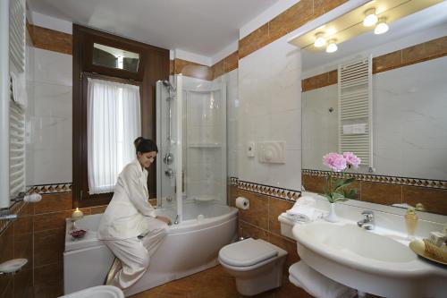 Suite image 6