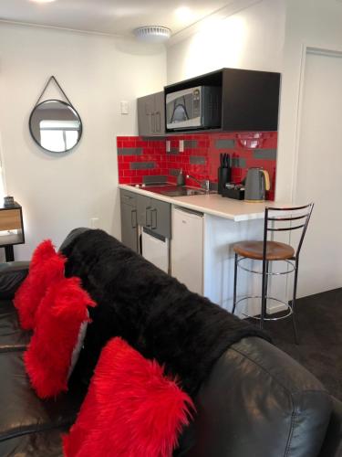 Hideaway - A Couples Retreat