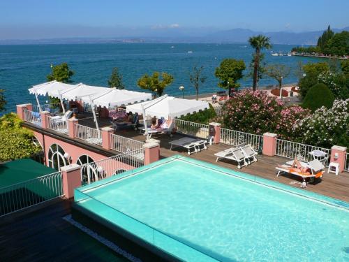 Double Room with Lake View