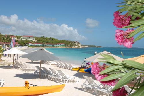 Restaurant, Villa Touloulou in Cobbs Cross