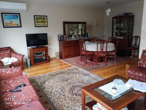  Apartment in Levent, near to Metro Station, Unterkunft in Istanbul